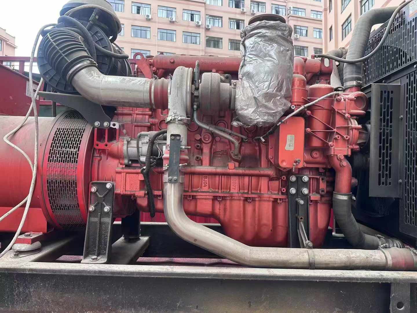 平江如何选择适合 600kW 柴油发电机组的过载保护器？
