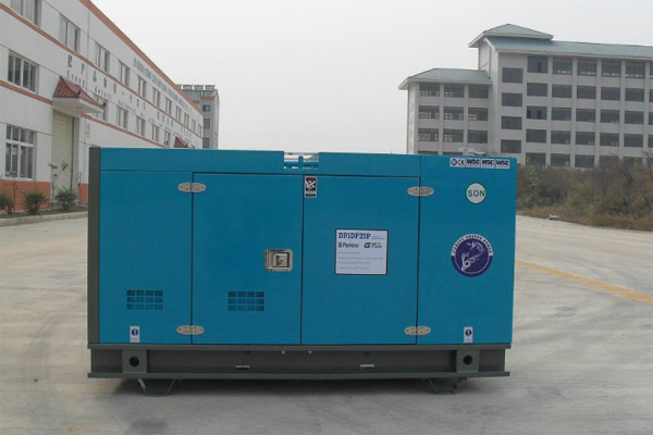 平江发电机租赁如何正确安装空气滤清器？