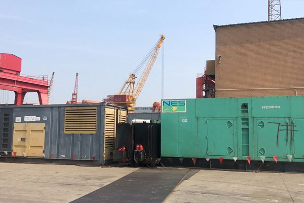 平江发电机出租空气滤清器的清洁频率是多少？