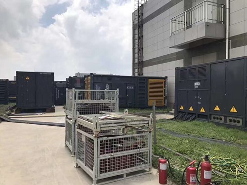 平江除了定期检查，还有哪些方法可以及时发现接触式转速表探头的磨损？